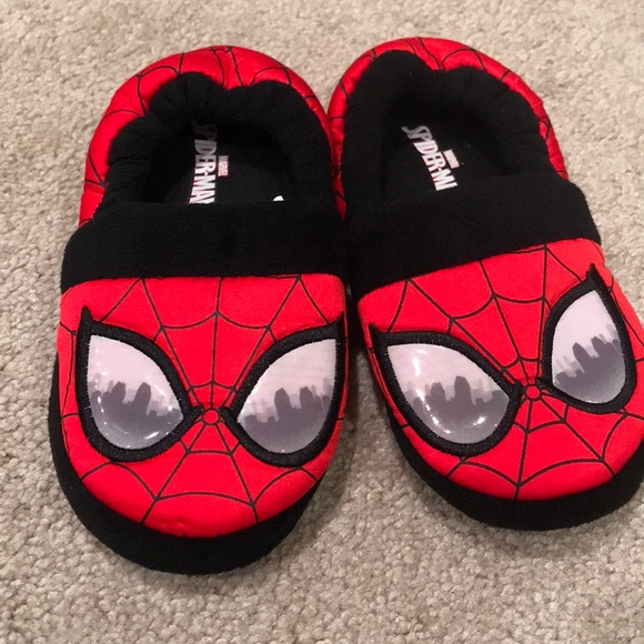 kids spiderman slippers